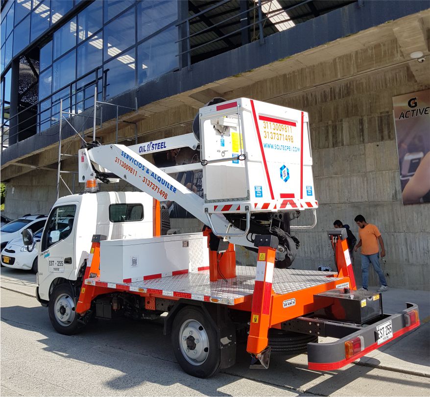 Alquiler carro canasta para trabajos en altura 11 servicio y alquiler plataforma elevadora