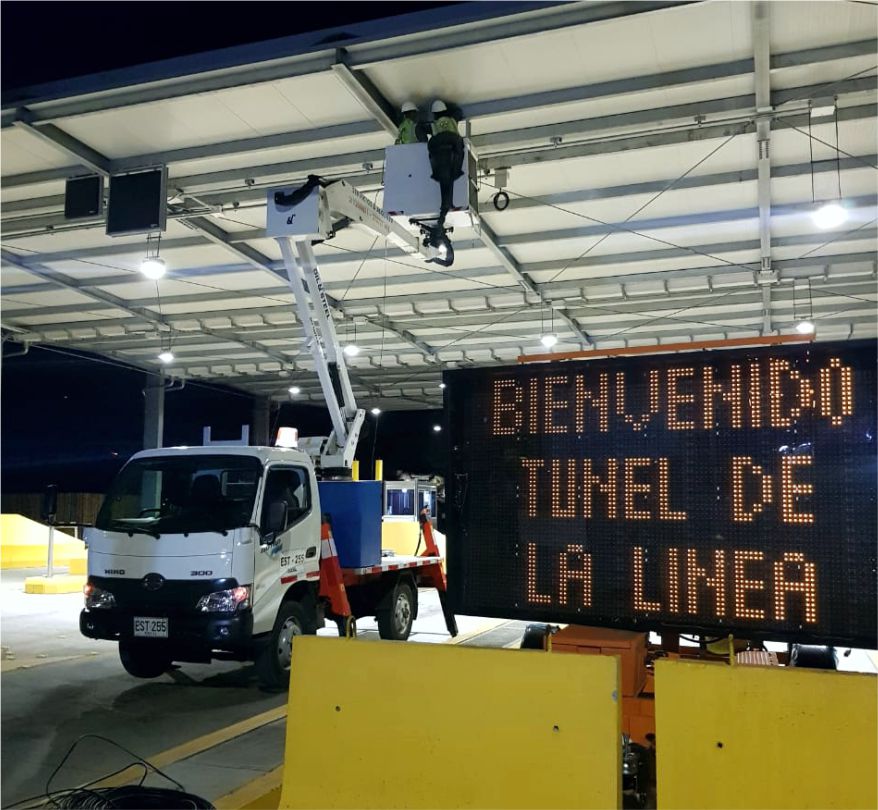 Alquiler carro canasta para trabajos en altura 4 carro canasta