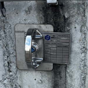 Sistemas de ingeniería para trabajo en alturas 2 Puntos de anclaje certificados