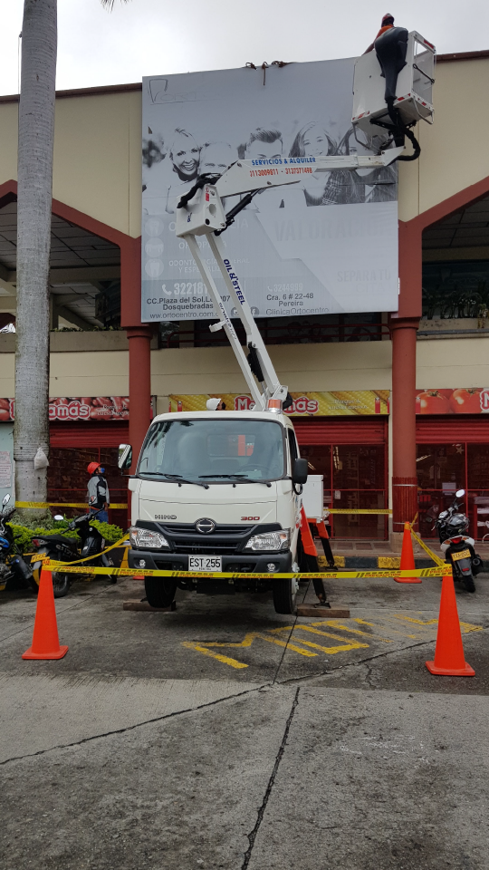 Alquiler carro canasta en el eje cafetero
